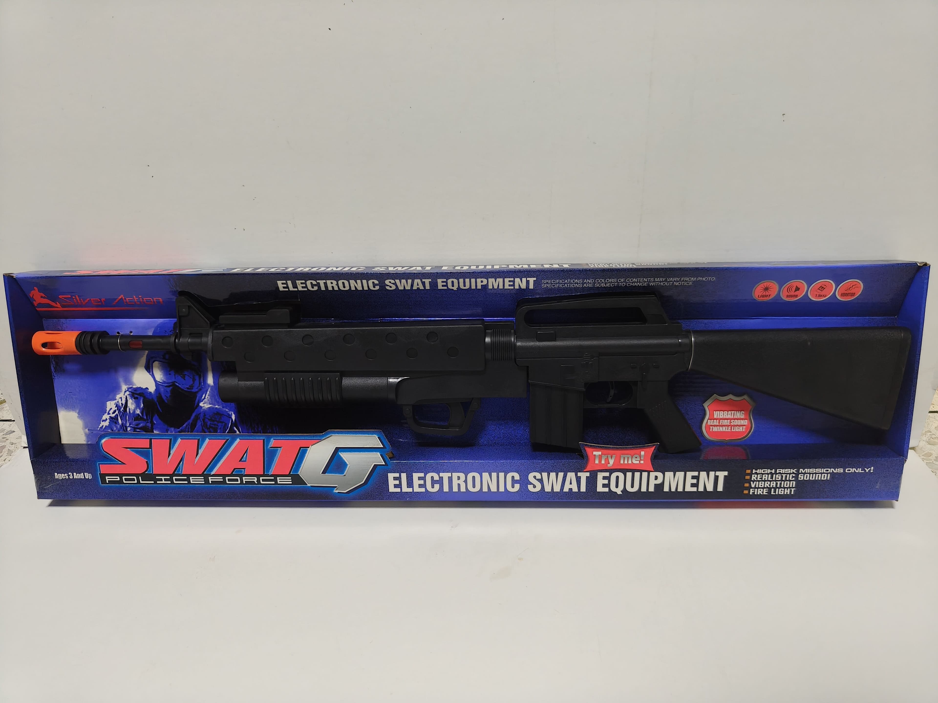 Submachine gun WITH LIGHT AND SOUND Battery Included
