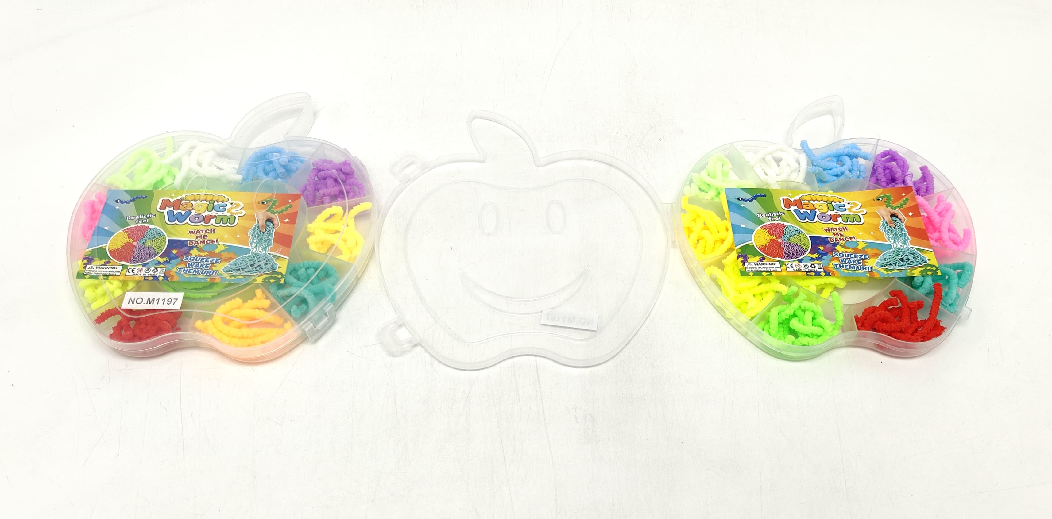 Apple Squeeze Magic Worm
