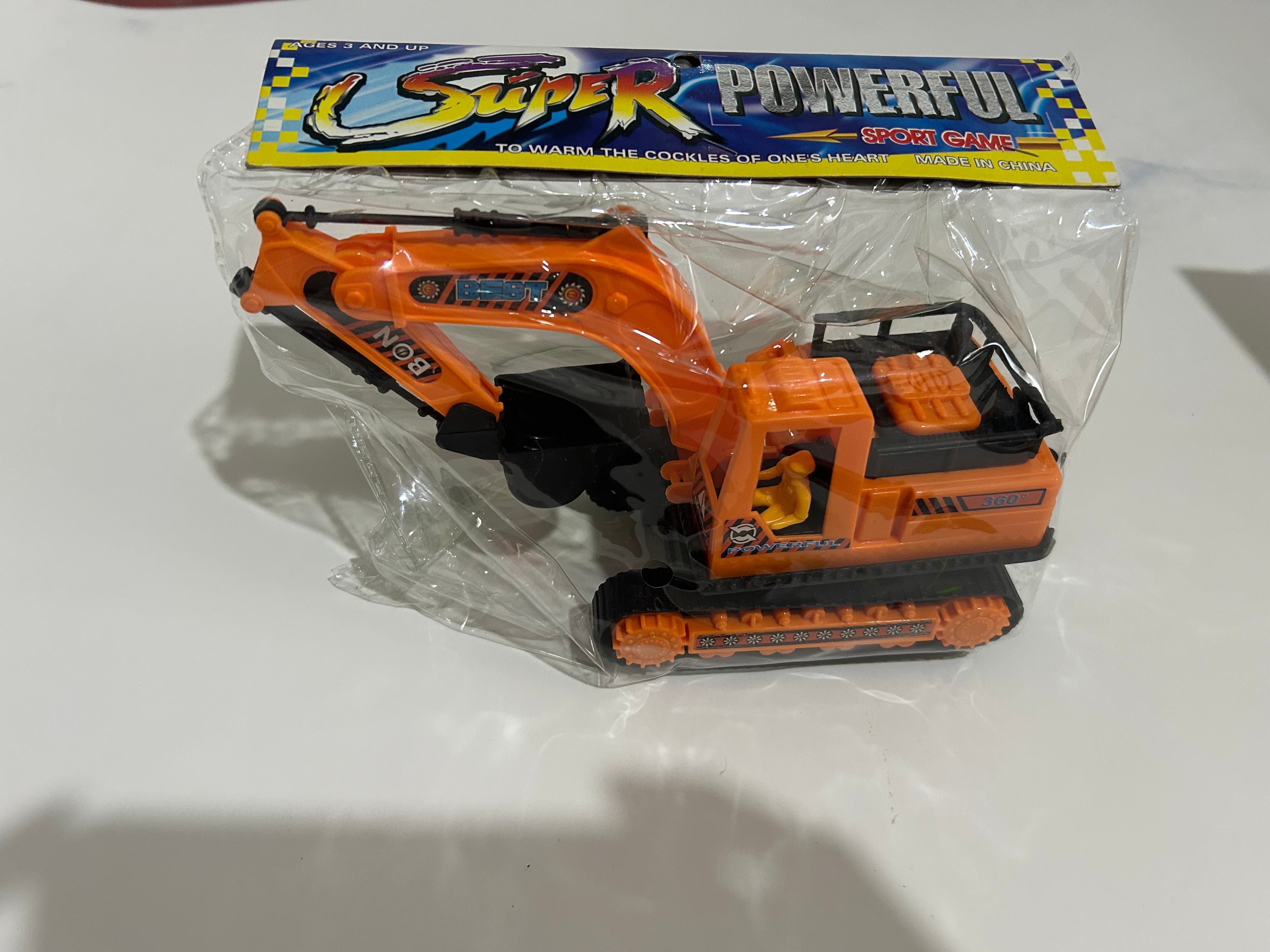 Three-Color Mixed Inertia Excavator
