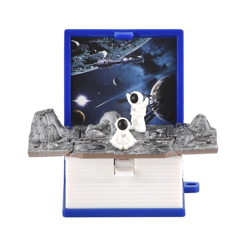 Astronaut Keychain Car Hanging Ornament Mini Stress Relief Toy Boutique File Store Toy
